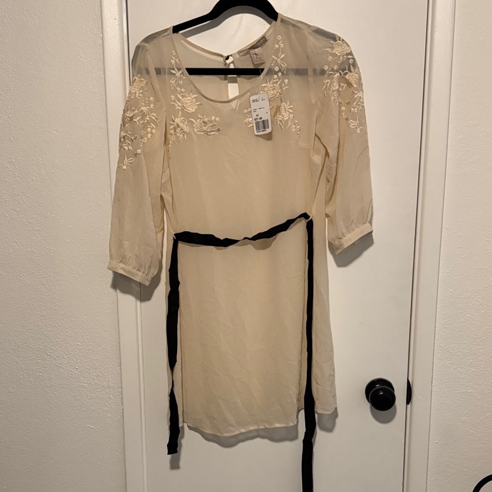 Forever 21 Cream Dress with Black Tie
